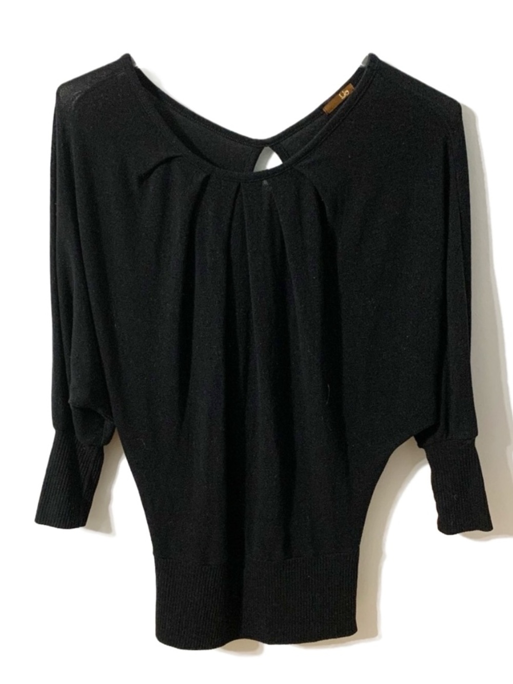 Ya Los Angeles Scoop Neck Sweater Keyhole Back Gathered Front Bat Wing Sleeve 🖤
